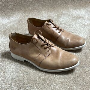 Born Women’s Passi Debi Lace Up Oxford Tan Leather Casual Size 7